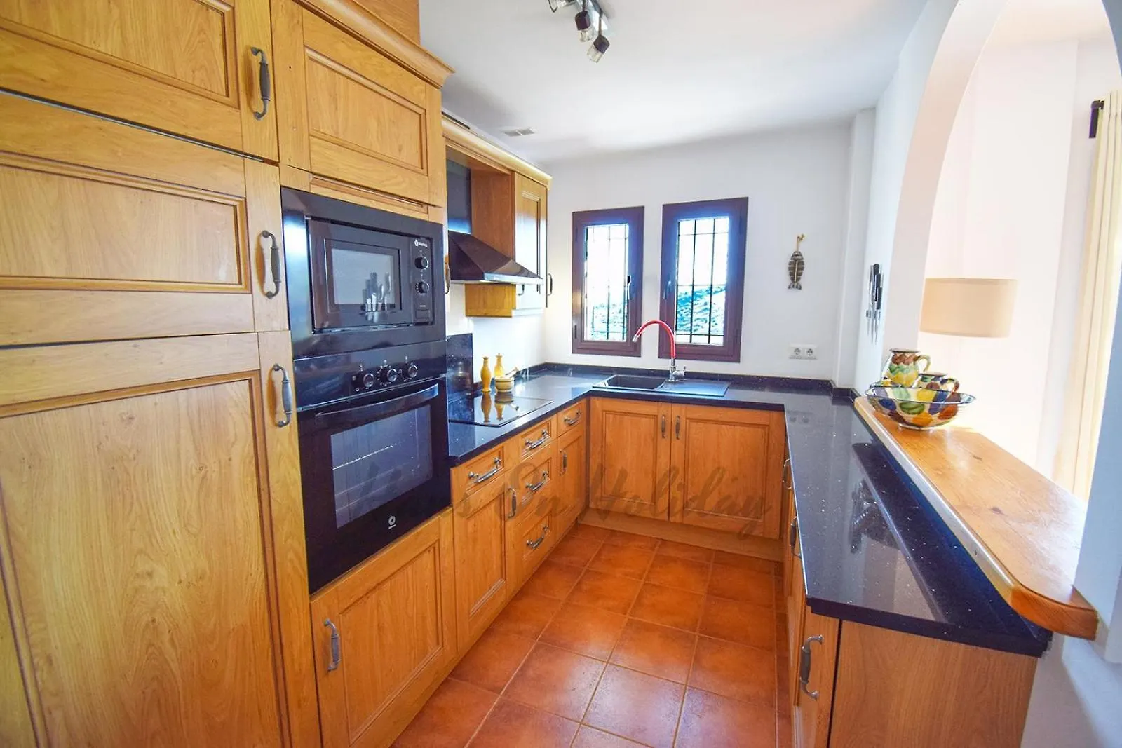 La Fuente Apt 4, Frigiliana Amazing 3 Bedroom 2 Bthroom Family Apartment With Views, Padel Court And 2 Pools Hansonholiday Rentals