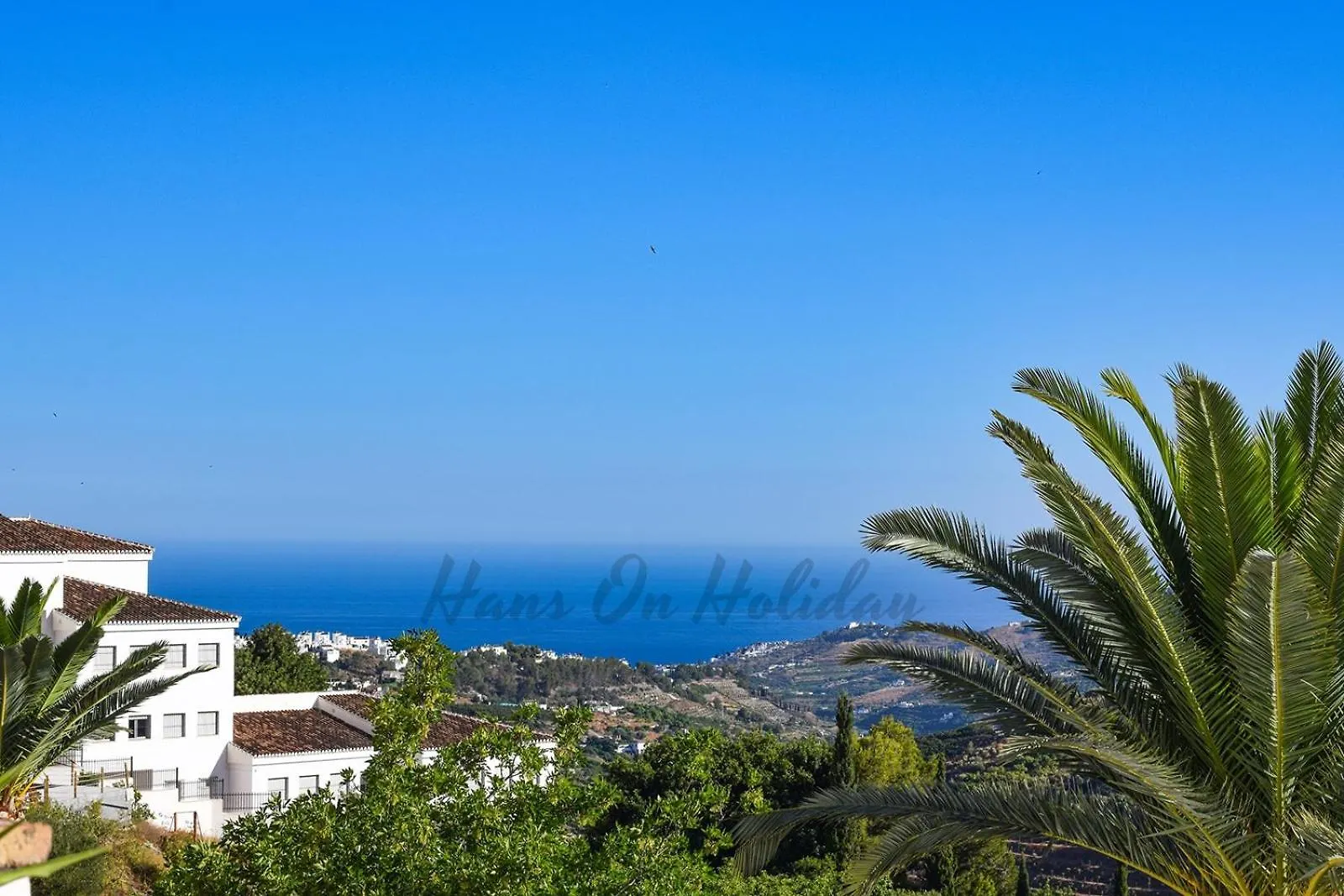 La Fuente Apt 4, Frigiliana Amazing 3 Bedroom 2 Bthroom Family Apartment With Views, Padel Court And 2 Pools Hansonholiday Rentals Spain
